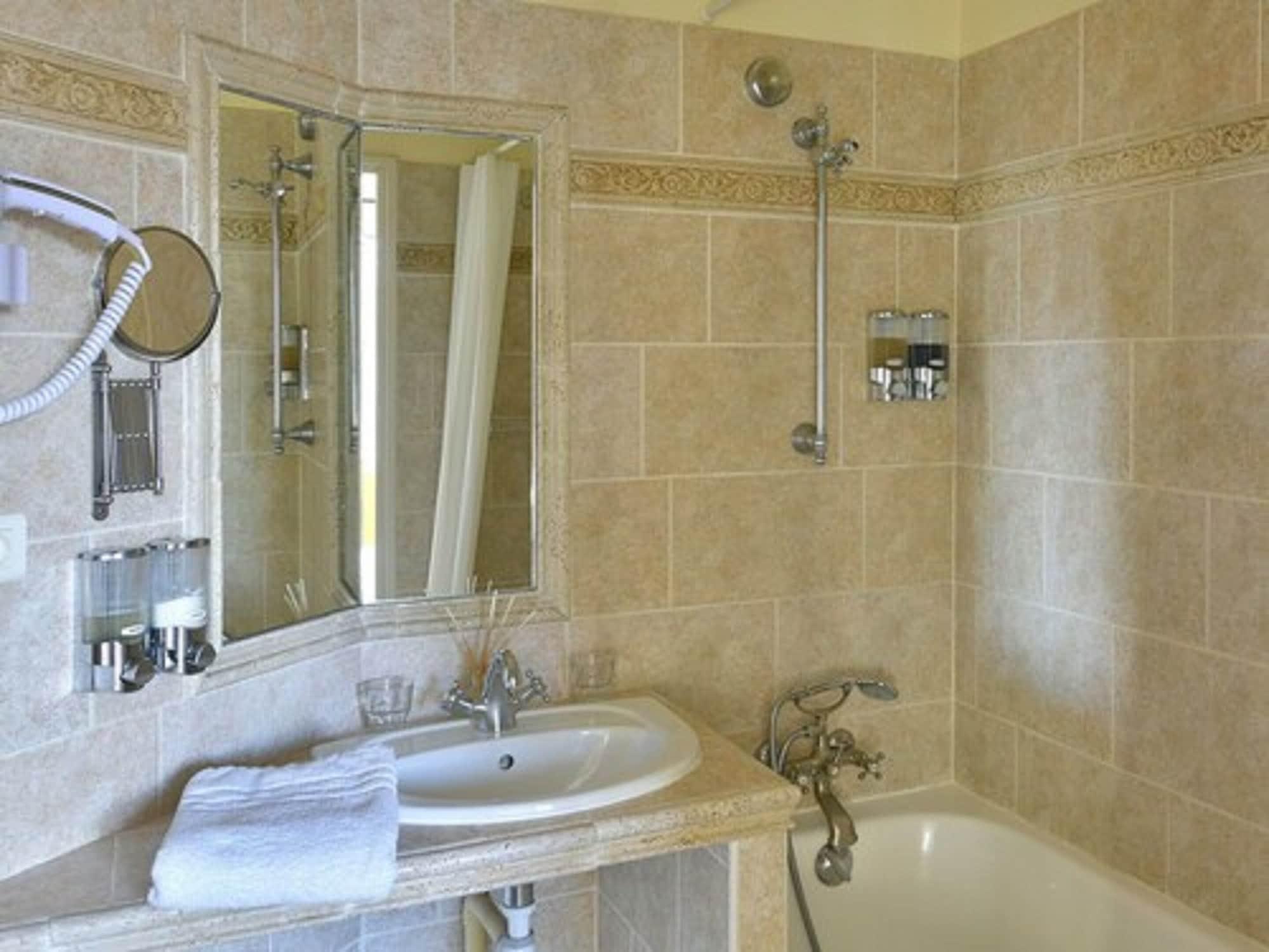 Hotel Le Calendal Arles